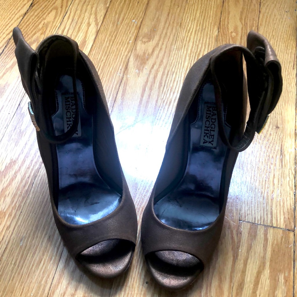 Sparkly brown, Badgley Mischka Sandals Size 7